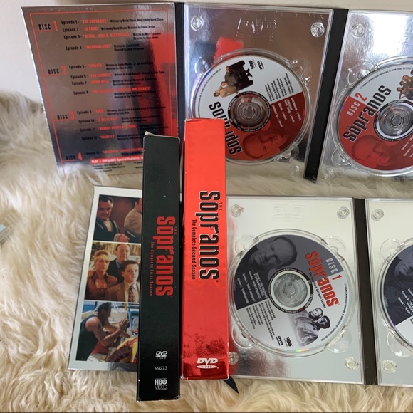 Sopranos Seasons One and Season Two - Picture 6 of 6